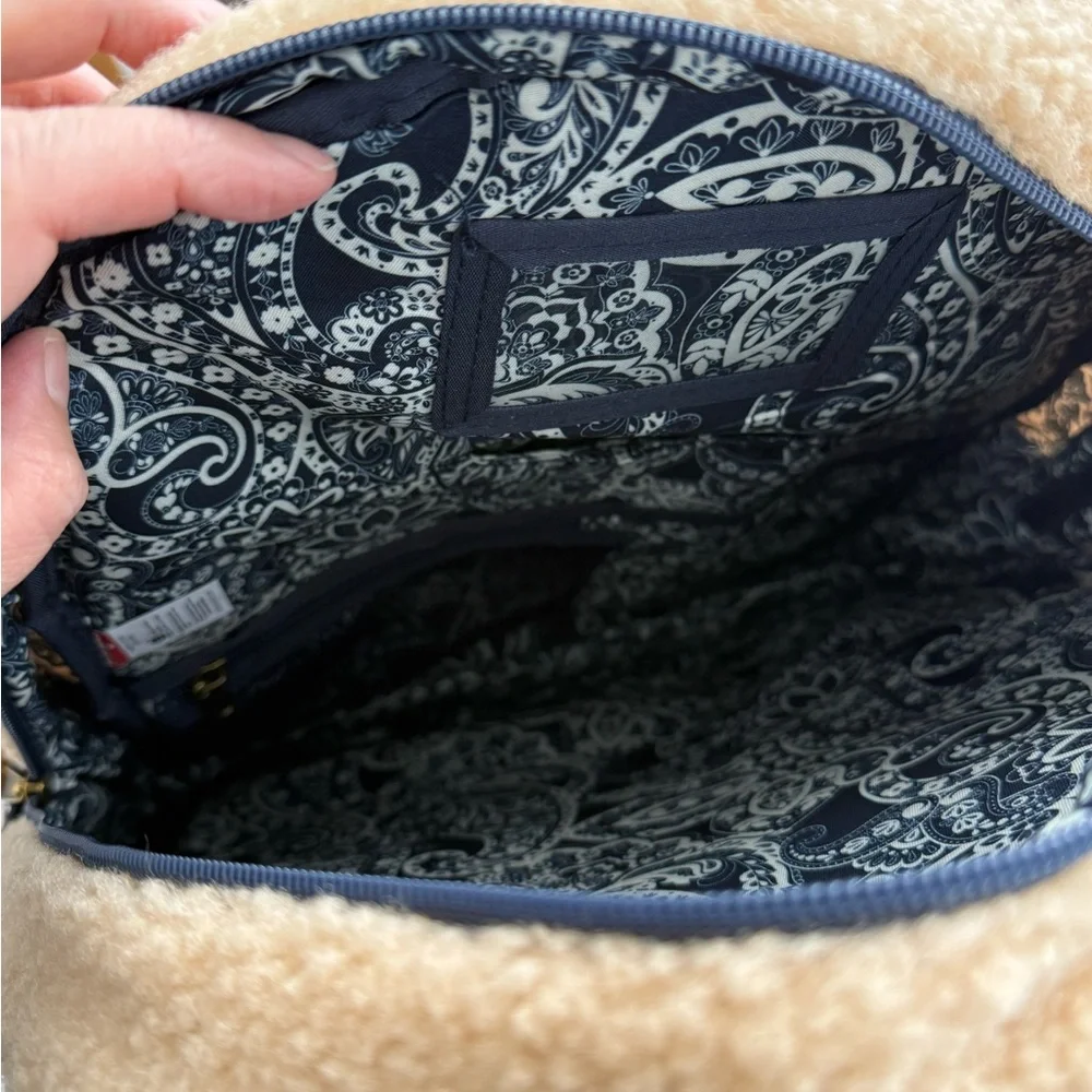 New NWT Wrangler Blue Denim and Shearling 17 inch Laptop Backpack - Picture 6 of 7